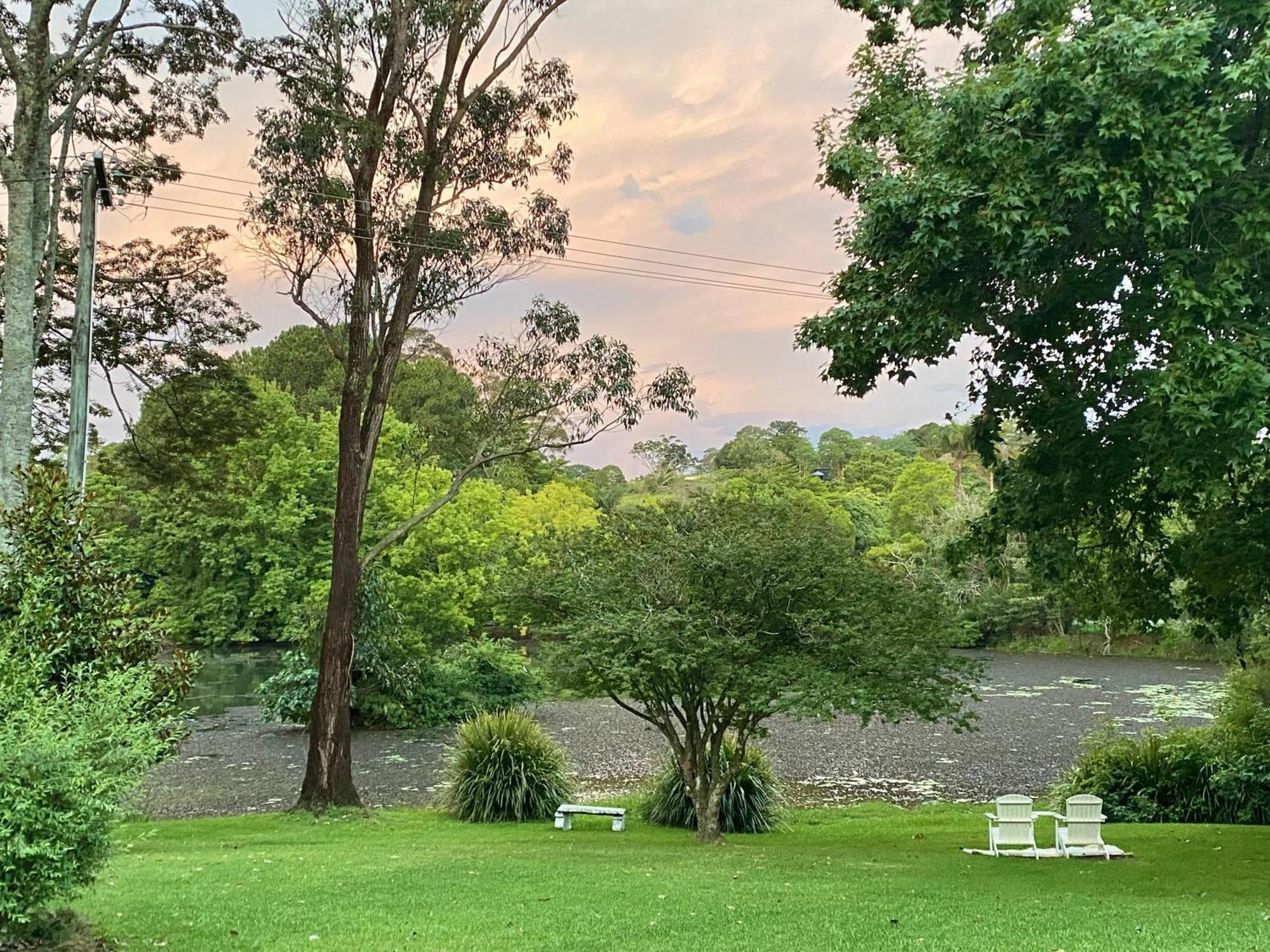 Maleny Lake Cottages Eksteriør bilde